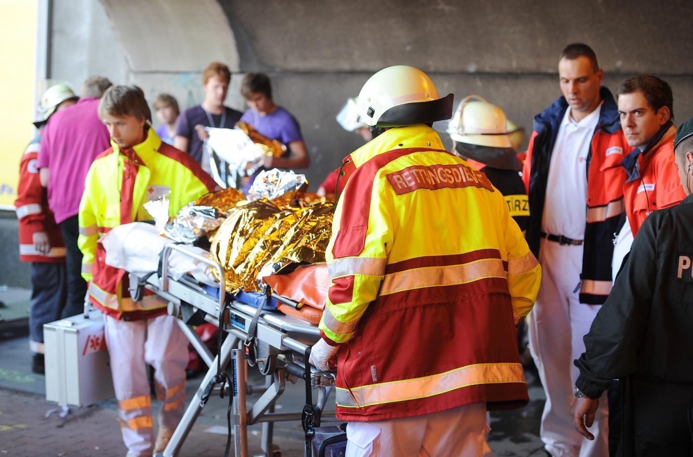 Germania, travolti da suv: morti donna italiana e i suoi due figli piccoli Germania, travolti da suv: morti donna italiana e i suoi due figli piccoli