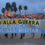 Pescara, corteo NO G7 pacifico sfila per la città