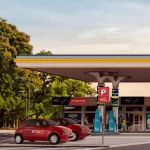 Eni, accordo da 2,9 miliardi ingresso Kkr in Enilive