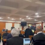 Cecchettin, l’ingresso in aula di Filippo Turetta: l’imputato per la prima volta al processo
