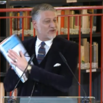 Alessandro Giuli e “la saggezza dell’acqua”, l’intervento del ministro della Cultura alla Biennale