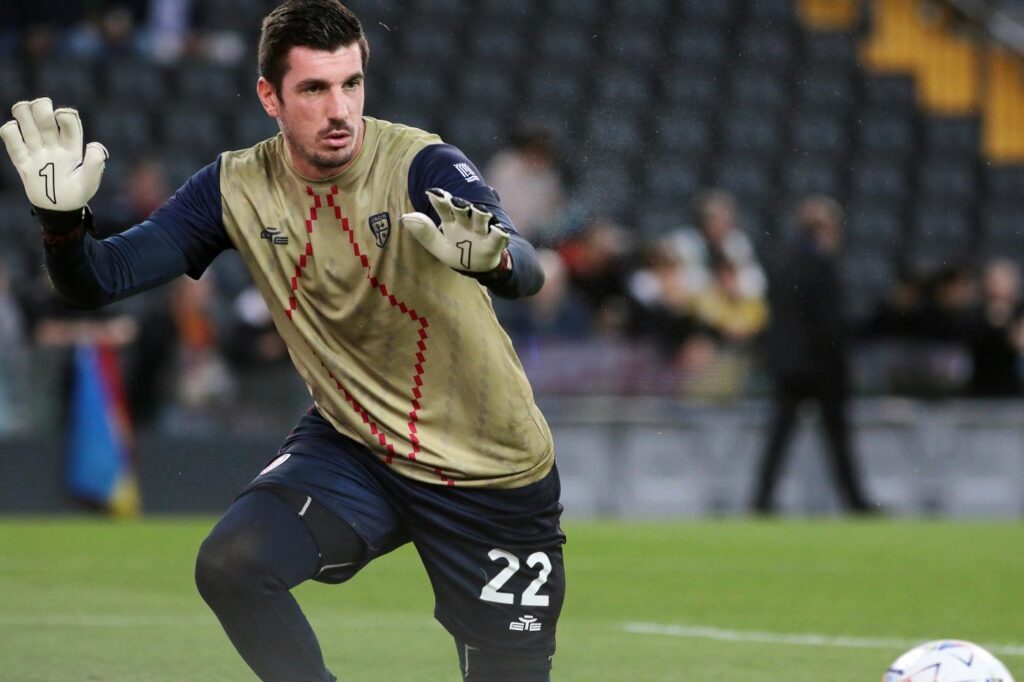 Galleria foto 'Calcio: l’Udinese batte il Cagliari 2-0 e aggancia la Juventus al terzo posto' - foto 6