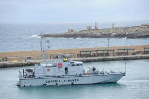 Calabria, 800 kg di cocaina sequestrati al porto di Gioia Tauro