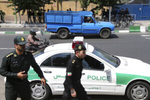 Iran, attacco a polizia nel sudest: uccisi 10 agenti