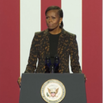 Usa 2024, Michelle Obama: “Trump si dimenticherà di voi quando entrerà alla Casa Bianca”