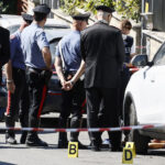 Piacenza, 13enne morta dopo essere caduta dal tetto. La sorella: “Il ragazzo era ossessionato da lei”