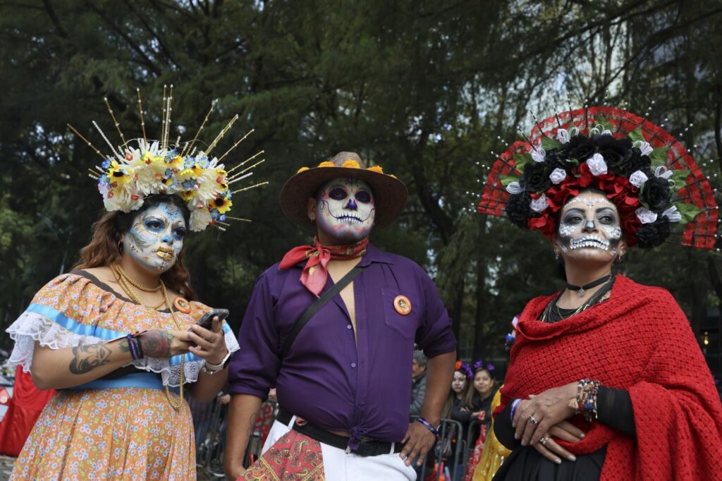 Galleria foto 'La parata delle Catrinas a Città del Messico apre le celebrazioni per il giorno dei morti' - foto 3