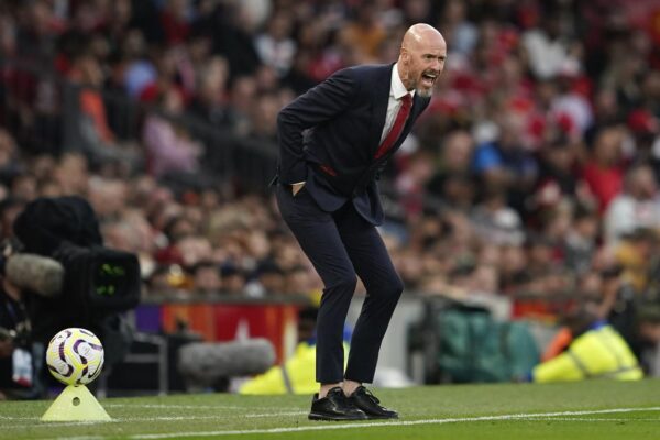 Esonerato Erik ten Hag allenatore Manchester United