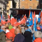 Manovra, pensionati UILP e SPI in piazza a Roma: “Il potere d’acquisto logora chi non ce l’ha”