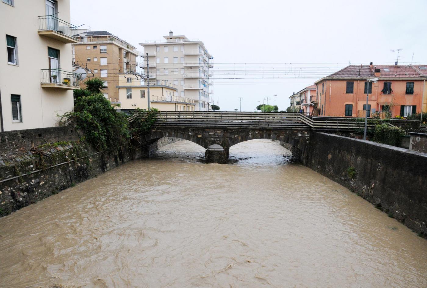 maltempo allerta gialla in 5 regioni campi devastati nel cagliaritano