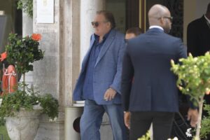 Gerard Depardieu lascia il Lido