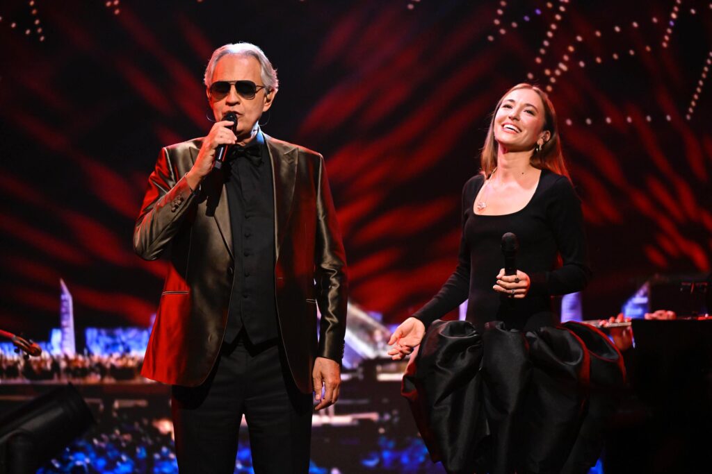 Galleria foto 'Da Jimmy Fallon a Leonardo Di Caprio, l’America pazza di Andrea Bocelli' - foto 2