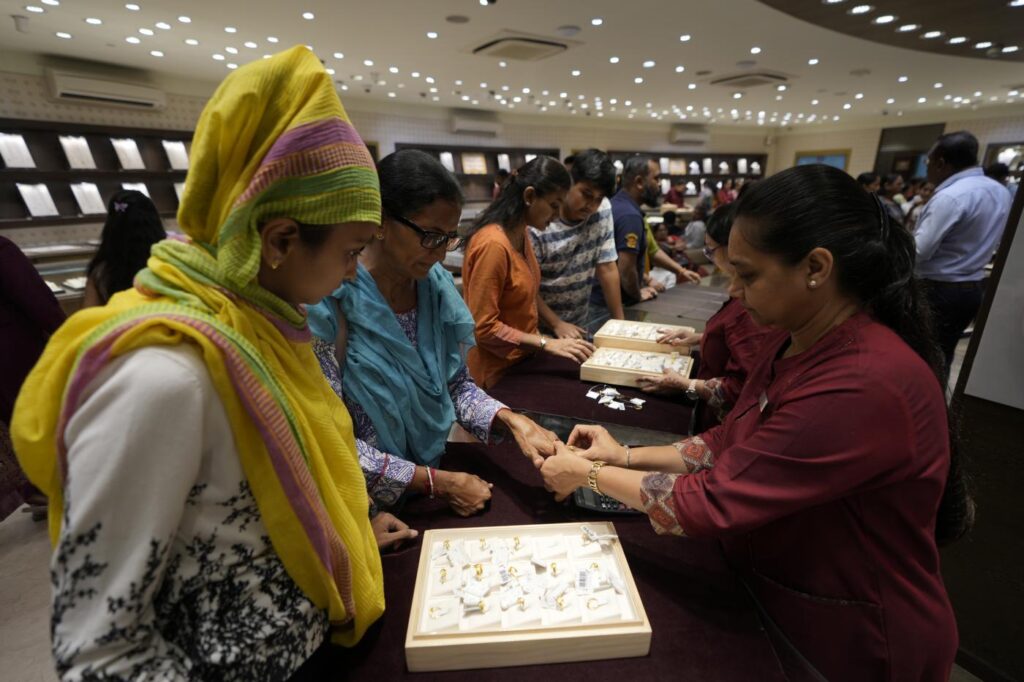 Galleria foto 'Diwali, le foto più belle della celebre festival indiano' - foto 9