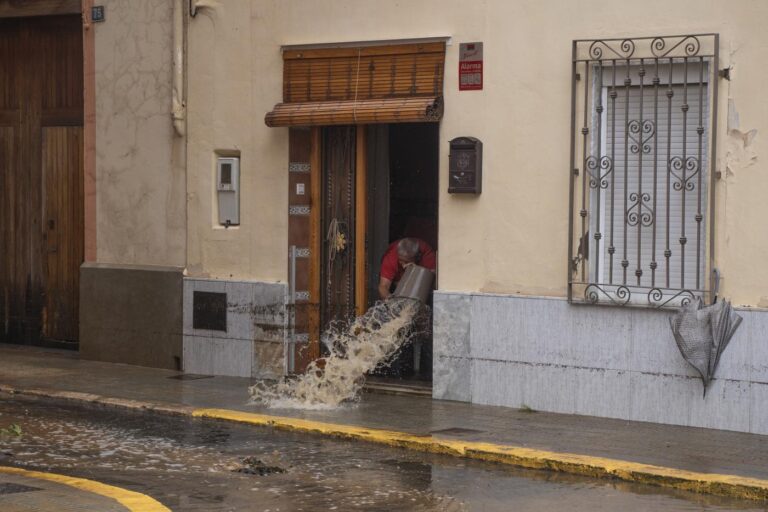 Alluvione a Valencia,la drammatica situazione a Utiel