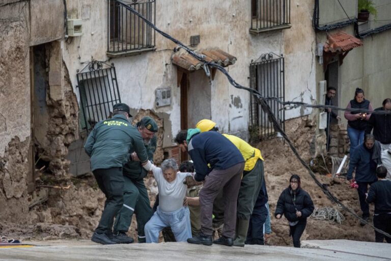 Alluvione a Valencia,la drammatica situazione a Utiel