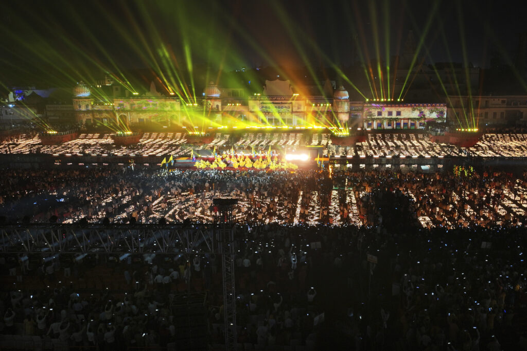 Galleria foto 'Diwali, le foto più belle della celebre festival indiano' - foto 12