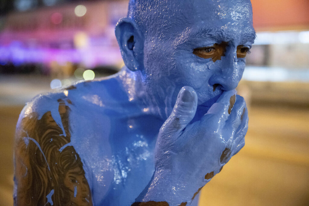 Galleria foto 'Baseball: i Dodgers campioni della MLB, festeggiamenti e disordini a Los Angeles' - foto 5