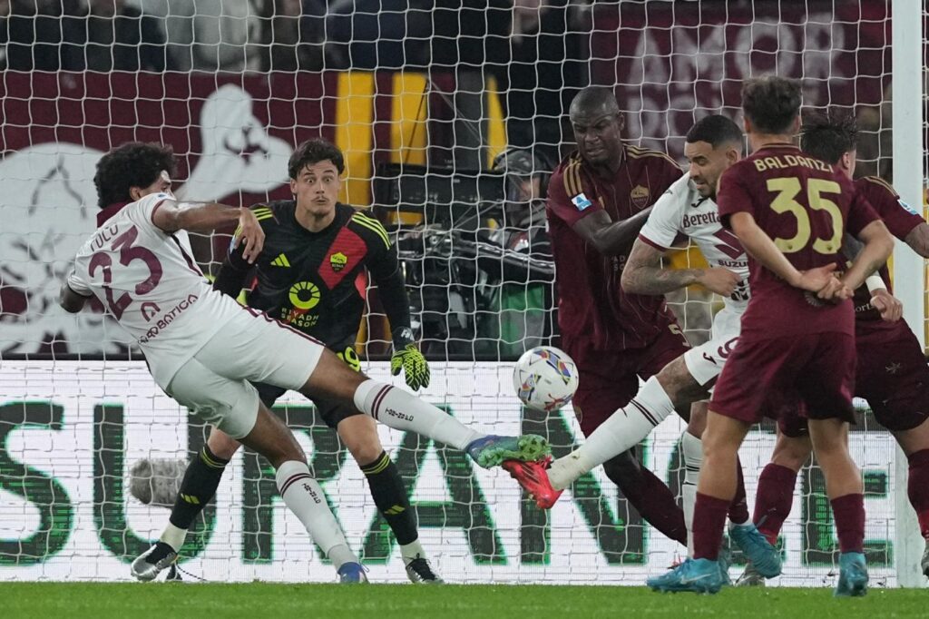 Galleria foto 'Serie A, Roma torna alla vittoria: 1-0 contro il Torino decisivo Dybala' - foto 4