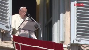 Papa Francesco: “La guerra è ignobile, è il trionfo della menzogna”