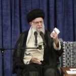 Iran, Khamenei minaccia Israele e Usa: “Risposta sarà schiacciante”