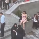 Iran, governo: “Sottoposta a cure la ragazza che si è spogliata in università”