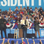 Jon Bon Jovi sul palco per Kamala Harris