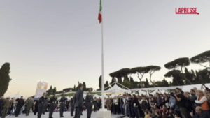 4 novembre, cerimonia dell’ammaina bandiera al Villaggio di Circo Massimo