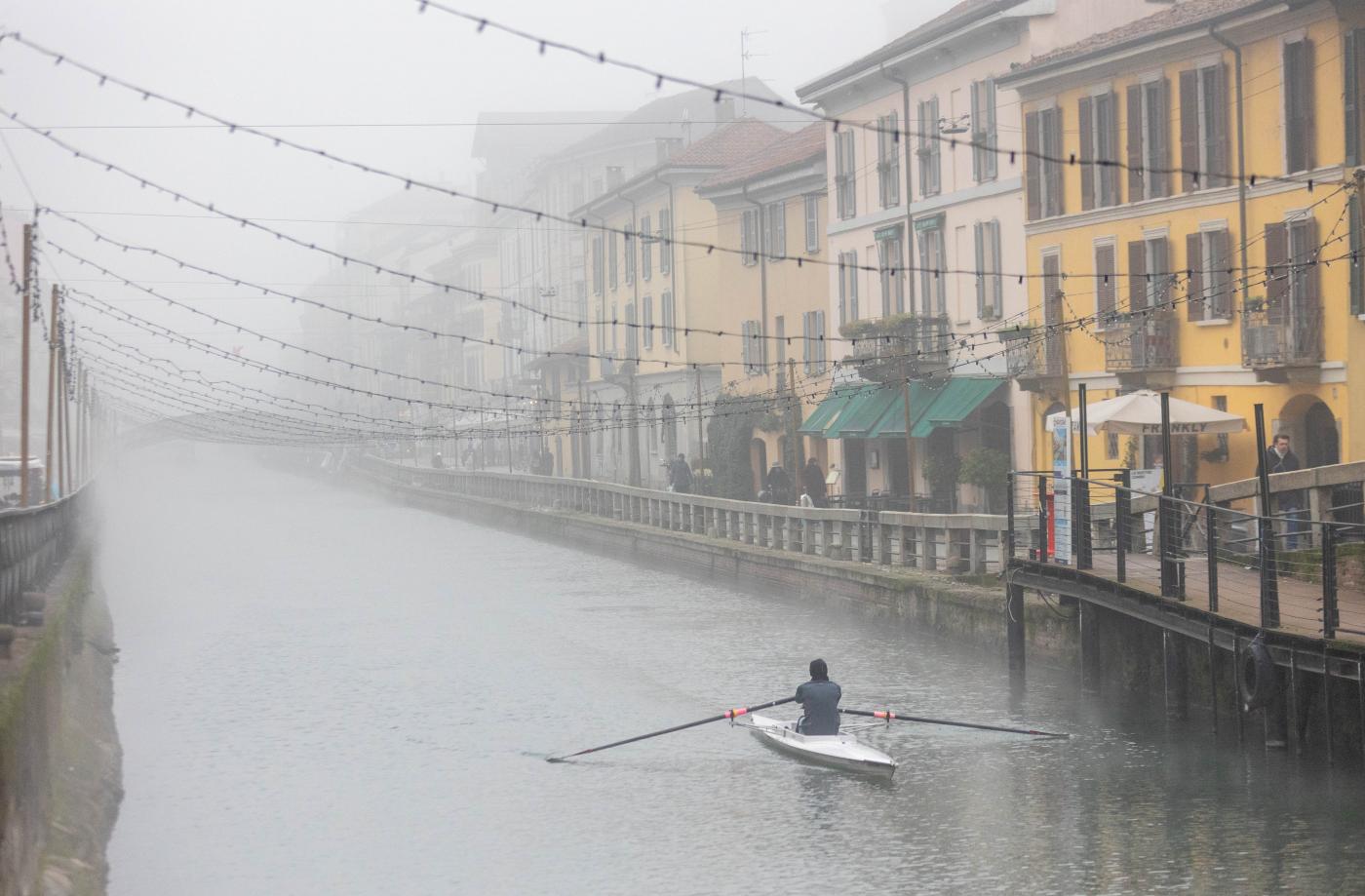 Meteo, fitta nebbia al Centro e al Nord