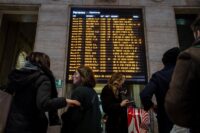 Milano - Sciopero dei treni in Stazione Centrale