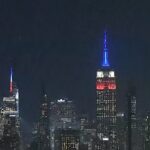 New York, Empire State Building illuminato per le elezioni Usa