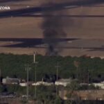 Usa, piccolo aereo si schianta su auto a Phoenix: cinque morti