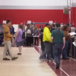 Elezioni Usa, elettori si affrettano a votare in New Hampshire