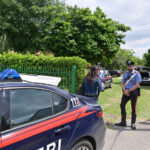 Recanati, precipita dalla finestra del secondo piano a scuola: grave una 15enne