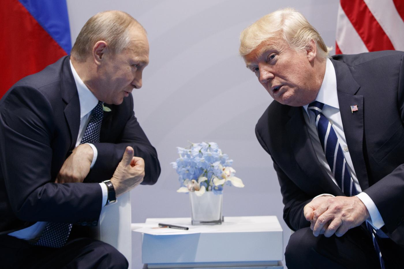 Putin: “Mi congratulo con Trump per la sua elezione”