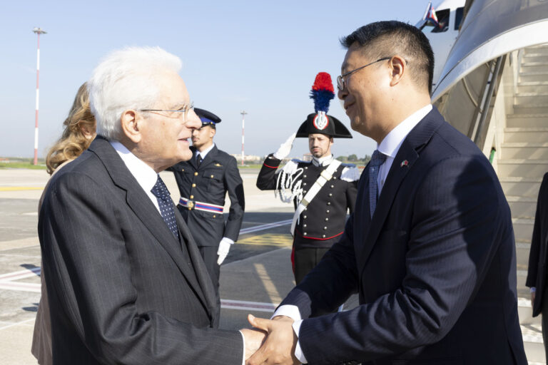 Il Presidente della Repubblica Sergio Mattarella in partenza dall’aeroporto di Ciampino alla volta di Pechino