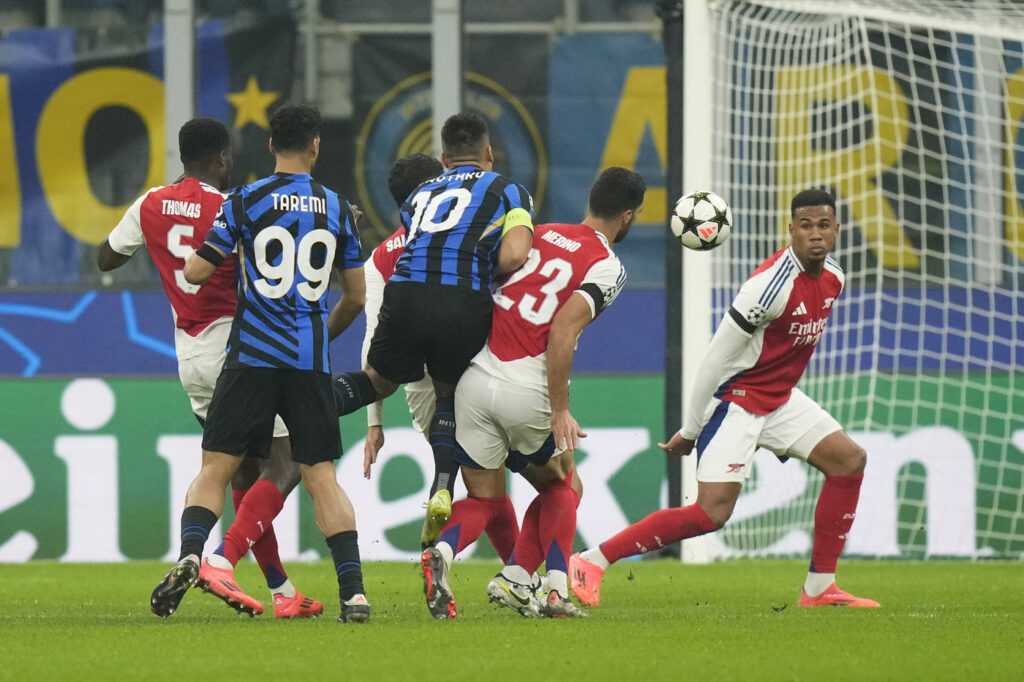 Galleria foto 'Champions League: L’Inter trionfa 1-0 contro l’Arsenal grazie a Calhanoglu' - foto 15