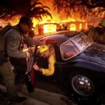 Vasti incendi causati dal vento in California