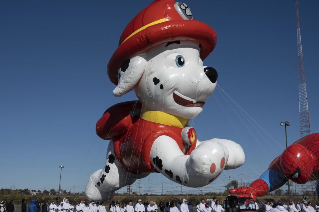 Galleria foto 'Thanksgiving Day, i test di volo dei gonfiabili per la parata di Macy’s a New York' - foto 17
