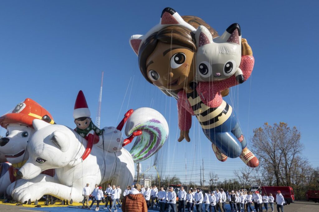 Galleria foto 'Thanksgiving Day, i test di volo dei gonfiabili per la parata di Macy’s a New York' - foto 15