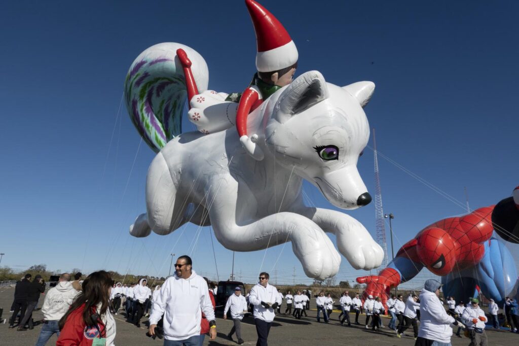 Galleria foto 'Thanksgiving Day, i test di volo dei gonfiabili per la parata di Macy’s a New York' - foto 12