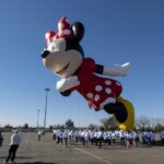 La preparazione dei nuovi gonfiabili per la parata del Thanksgiving Day a New York