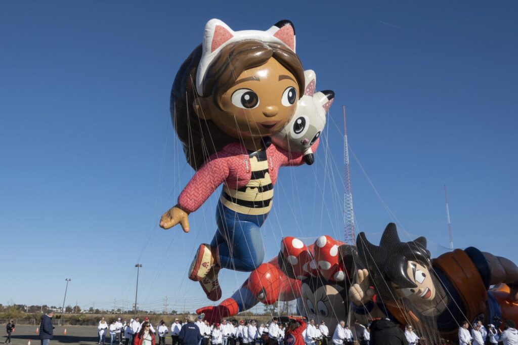 Galleria foto 'Thanksgiving Day, i test di volo dei gonfiabili per la parata di Macy’s a New York' - foto 2
