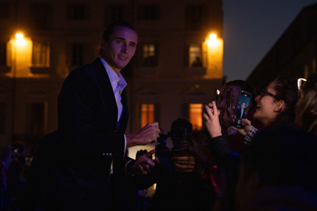 Galleria foto 'Torino accoglie i campioni delle ATP Finals: sfilata e autografi in piazza Carlo Alberto' - foto 19