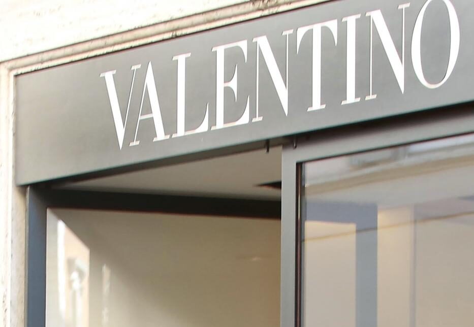 Roma, furto di borse nella boutique di Valentino per 140mila euro