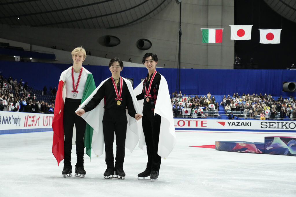Galleria foto 'Pattinaggio: Daniel Grassl chiude secondo a Tokyo e riporta l’Italia sul podio' - foto 4