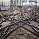 Pavia, chiede di spegnere sigaretta: capotreno presa a schiaffi