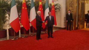 Italia-Cina, Mattarella: “Ampliare flusso commerciale, più investimenti cinesi in Italia”