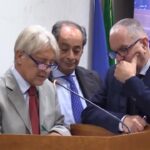 Napoli, il Consiglio regionale respinge la mozione di sfiducia al Presidente De Luca