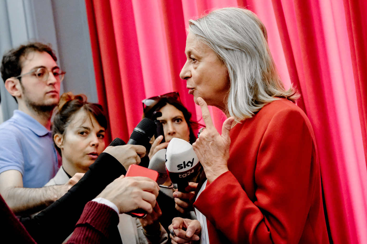 Giustizia, Nordio: “Abbassiamo i toni ma le toghe non critichino”. Albano: “Governo cerca lo scontro”