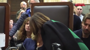 Omicidio Tramontano, chiesto l’ergastolo per Impagnatiello: abbraccio tra la pm e la mamma di Giulia